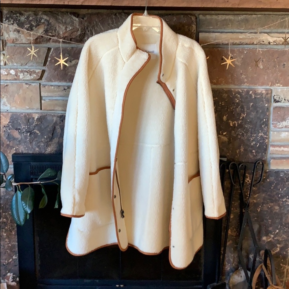 Madewell fleece coat, perfect condition